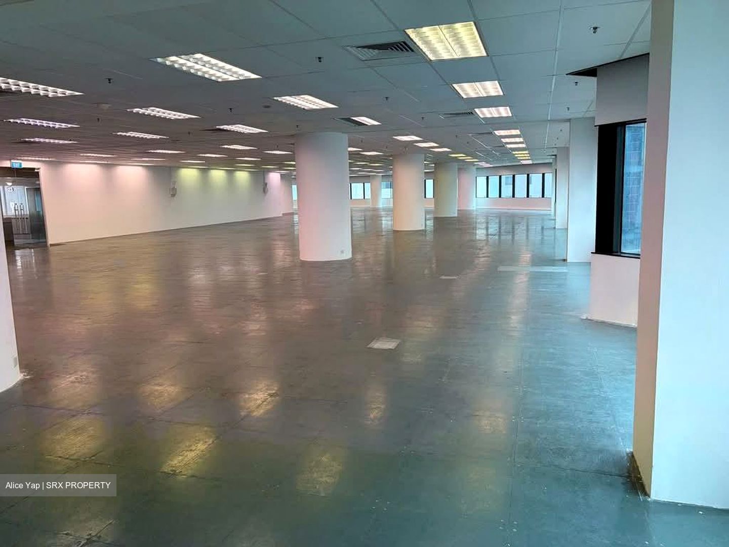 Robinson Road (D1), Office #533724411